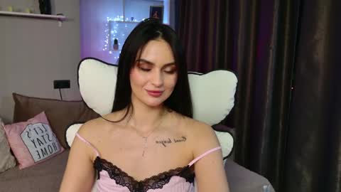 Mila online show from May 15, 8:11 pm