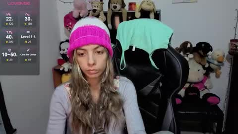 milacoxx8819 online show from November 21, 12:45 am