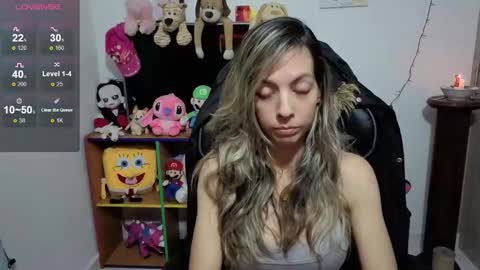 milacoxx8819 online show from November 12, 11:36 pm