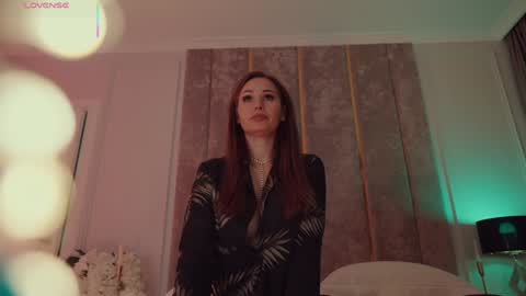        online show from October 20, 2:03 am