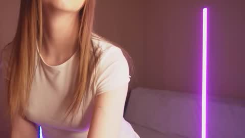 Mila online show from February 10, 2:09 pm