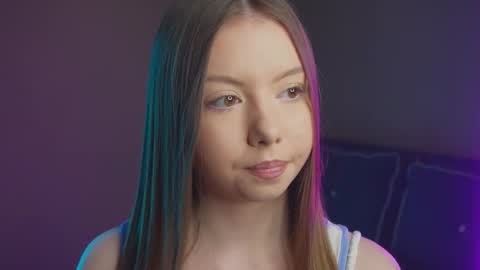 Mila online show from March 1, 4:18 pm