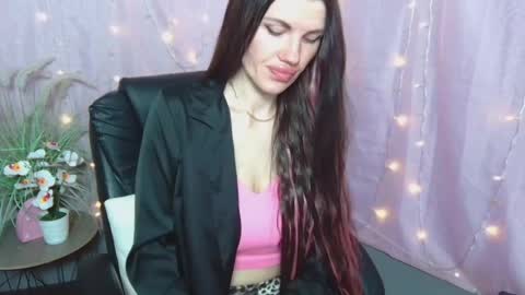 Milaloona online show from April 22, 6:43 am
