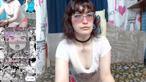 Mila-Lunala online show from October 1, 6:13 pm