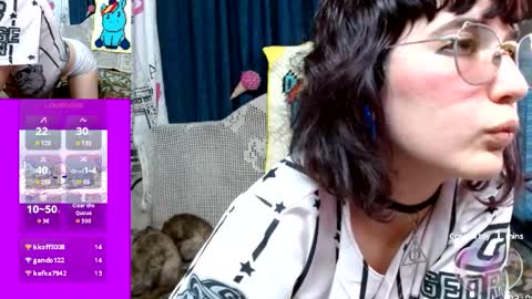 Mila-Lunala online show from September 18, 1:48 am