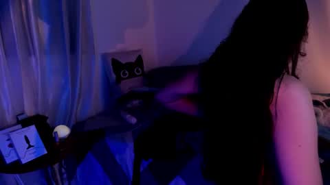 Milane online show from March 9, 6:16 am