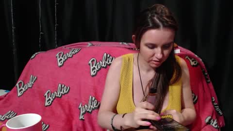 MilAna online show from November 5, 5:40 pm