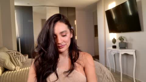 milana online show from March 28, 10:52 pm