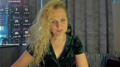milanna_x online show from May 16, 12:24 am