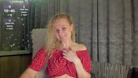 milanna_x online show from May 23, 10:30 pm
