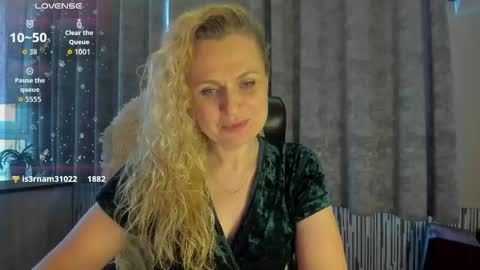 milanna_x online show from May 15, 11:07 pm