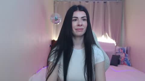 milasecretsss online show from May 26, 6:46 am