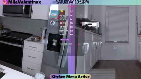 Snapshot of milavalentinax chatting on September 21, 2:32 am Mila Valentina online show from September 21, 2:32 am