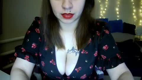 Milaxcute online show from April 9, 10:09 am