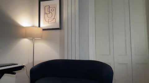 Mila online show from March 6, 4:13 pm