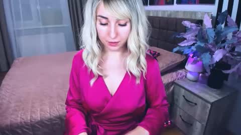 MilenaDaisy online show from February 21, 4:19 pm