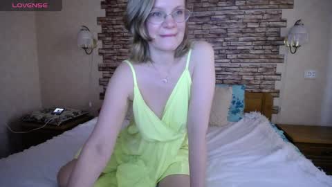 Elen online show from May 6, 4:00 pm
