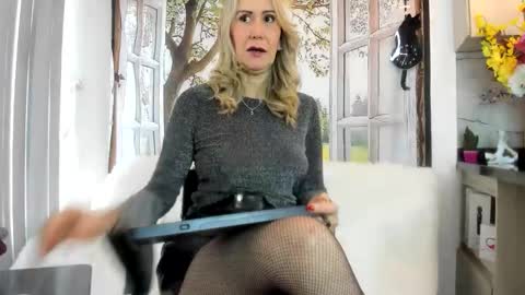 ASHLEY online show from March 30, 2:38 pm