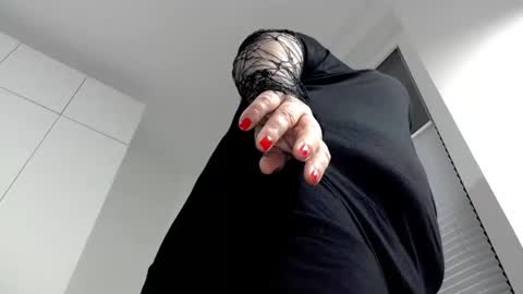 MilfScarlette online show from February 8, 4:57 pm