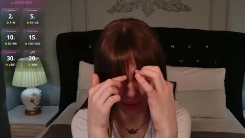 Mili Jay online show from May 12, 6:36 pm