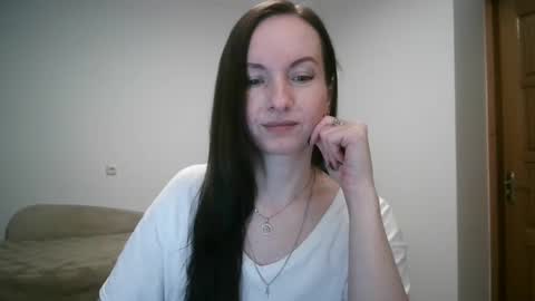 miliah online show from November 14, 6:52 pm