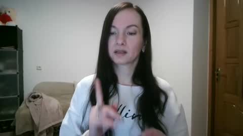 miliah online show from January 5, 8:01 pm