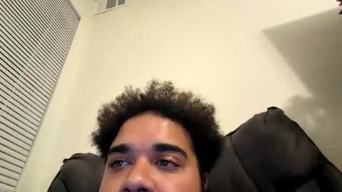 milkNhoney online show from July 14, 1:39 am