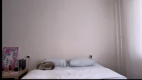 milky__way_ online show from May 8, 2:42 pm