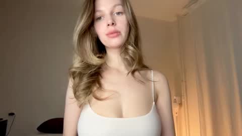 milky__way_ online show from January 11, 2:33 pm