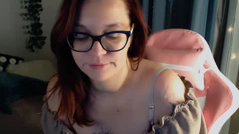 Milla online show from December 27, 10:59 pm