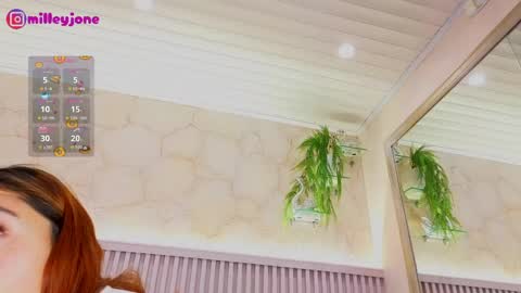 milleyjones_ online show from May 4, 11:47 am