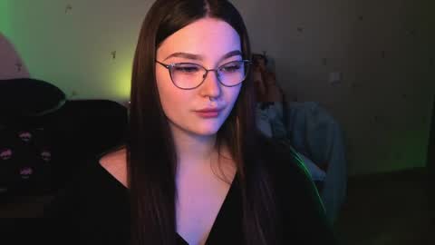 Millie online show from May 24, 12:37 pm