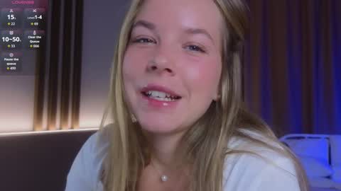 Milly    online show from December 4, 6:48 am