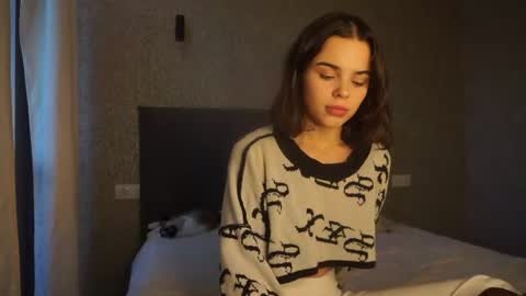 Linda online show from August 6, 2:02 pm