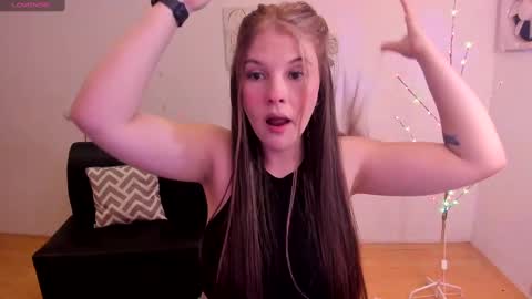 Milly online show from December 4, 12:41 am