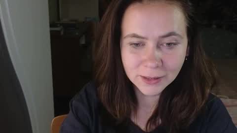 Mila online show from September 18, 4:05 pm