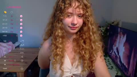 milounee online show from May 21, 8:56 am