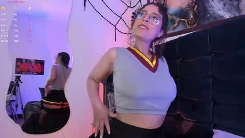 milu04_ online show from October 3, 1:16 pm