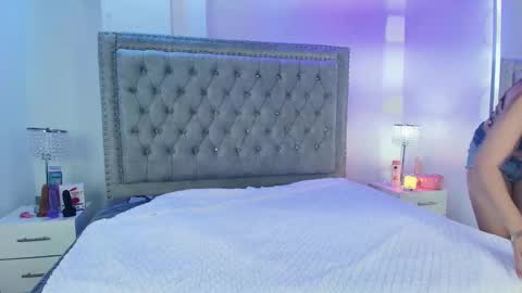 Milu ballmer  online show from March 8, 11:45 am