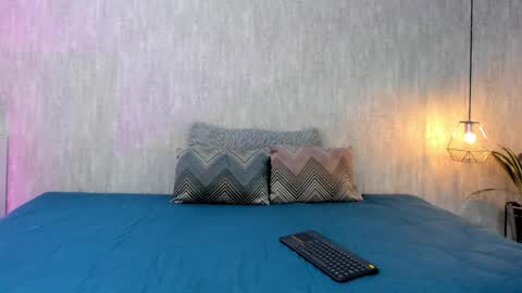 Milu Zc online show from April 1, 11:55 am