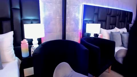 Milu Thomas online show from February 14, 2:33 pm