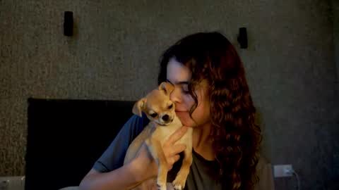 Linda online show from September 12, 11:50 am