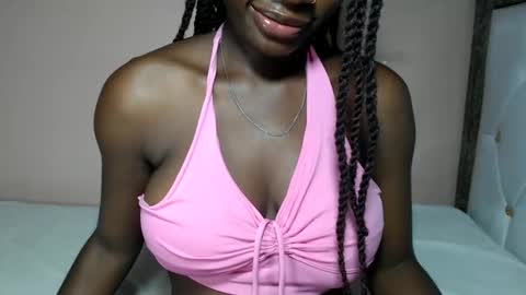 mimiebony online show from May 22, 6:11 am