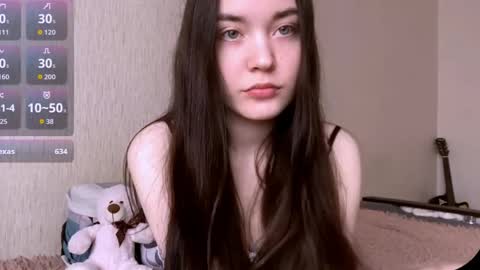 mimipurr online show from April 6, 4:46 am