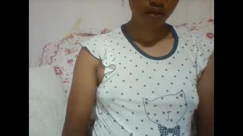 Snapshot of mimisexy295320 chatting on January 5, 5:41 pm mimisexy295320 online show from January 5, 5:41 pm
