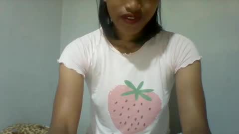 Snapshot of mimisexy295320 chatting on January 25, 4:56 am mimisexy295320 online show from January 25, 4:56 am