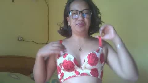 Snapshot of mimisou513 chatting on September 21, 7:51 am misou online show from September 21, 7:51 am