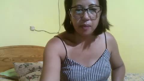 Snapshot of mimisou513 chatting on January 6, 4:44 pm misou online show from January 6, 4:44 pm