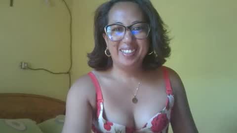 Snapshot of mimisou513 chatting on October 13, 7:33 am misou online show from October 13, 7:33 am