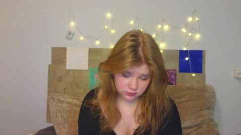 hi Im Mina  online show from May 16, 6:27 am